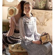 Mini Trunk Clutch in Pegasus Ivory Print