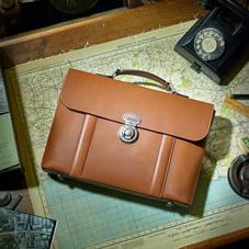Aerodrome Briefcase in Smooth Tan