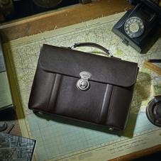 Aerodrome Briefcase in Dark Brown Pebble
