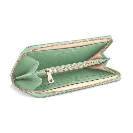 Continental Clutch Zip Wallet in Peppermint Kaviar from Aspinal of London